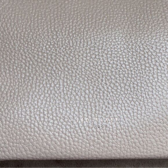 Ted Baker Parson Soft Leather Crossbody Bag Taupe NWT - Picture 12 of 16